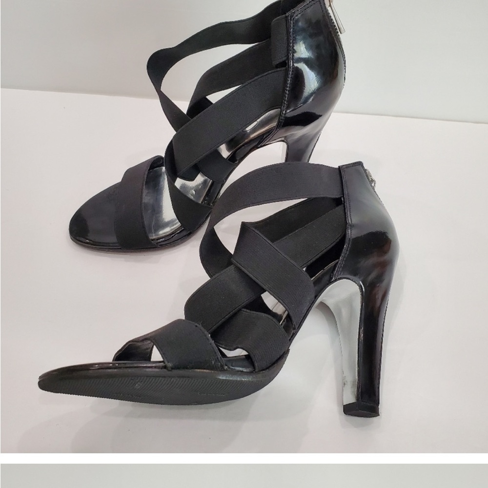 Jessica Simpson Black Criss Cross Front Back Zipper Patent Heels 7.5 M